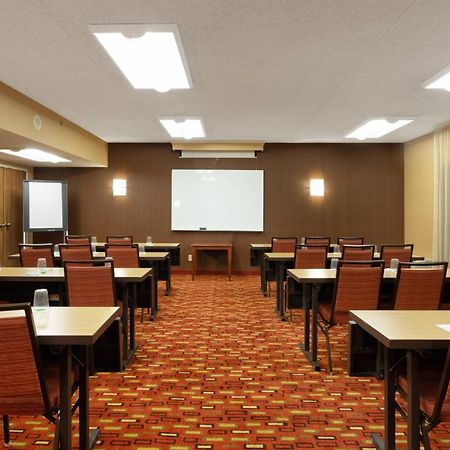 Courtyard By Marriott Dallas-Fort Worth/Bedford Exterior foto
